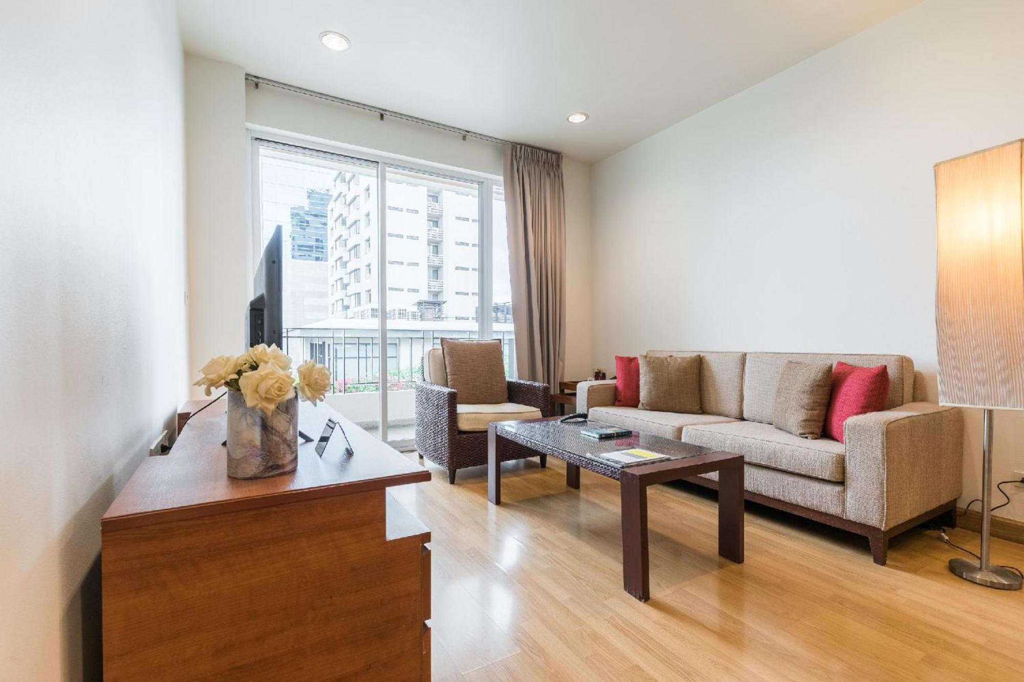 Aparthotel Bangkok Patio Bts Sanam Pao Esterno foto