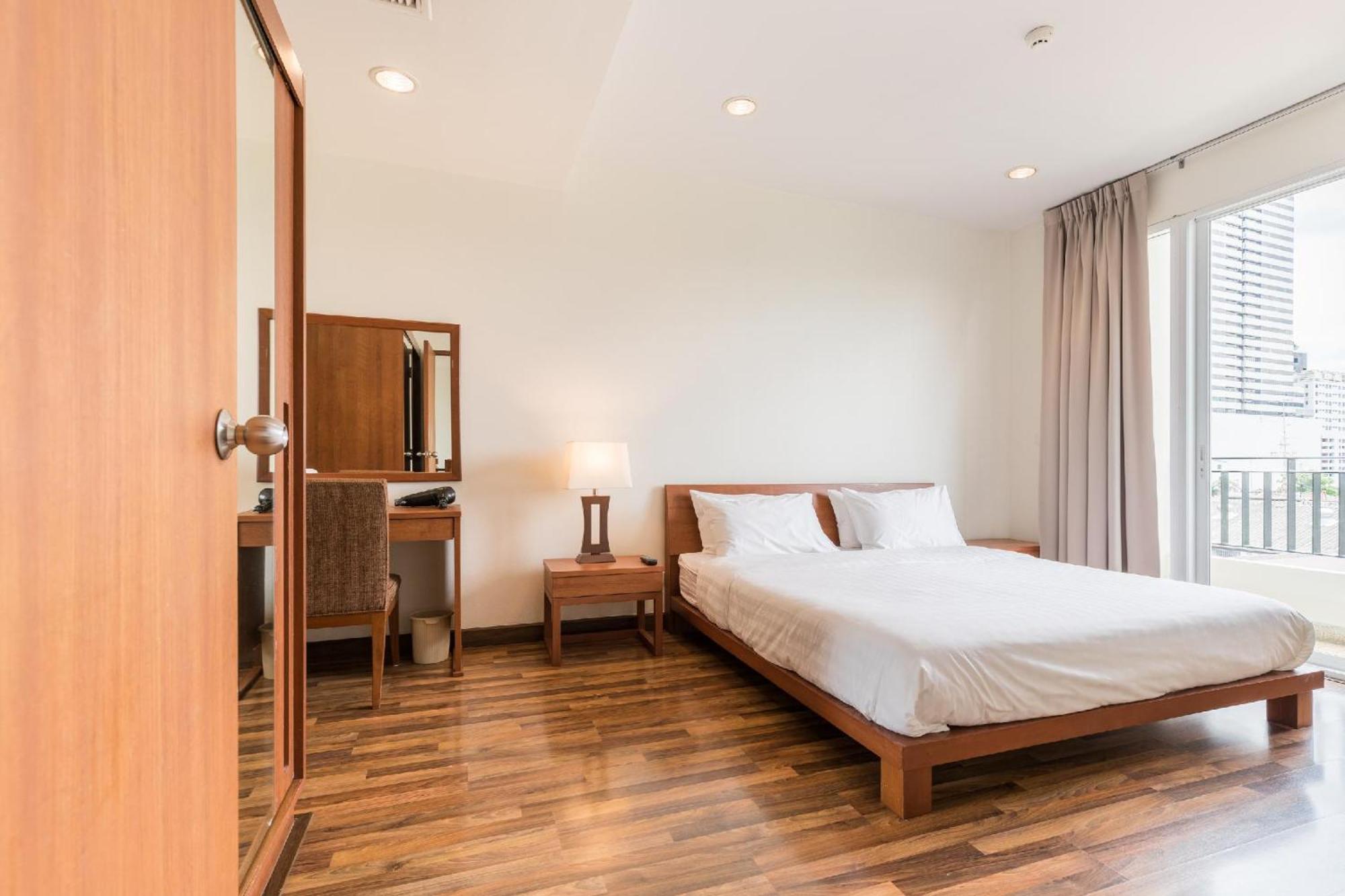 Aparthotel Bangkok Patio Bts Sanam Pao Esterno foto