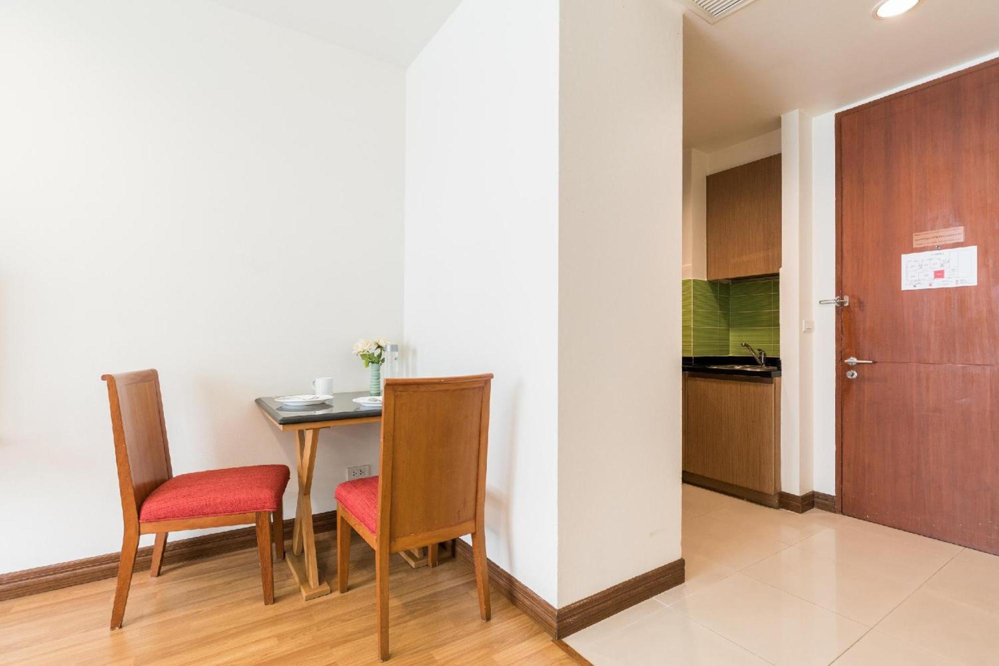 Aparthotel Bangkok Patio Bts Sanam Pao Esterno foto