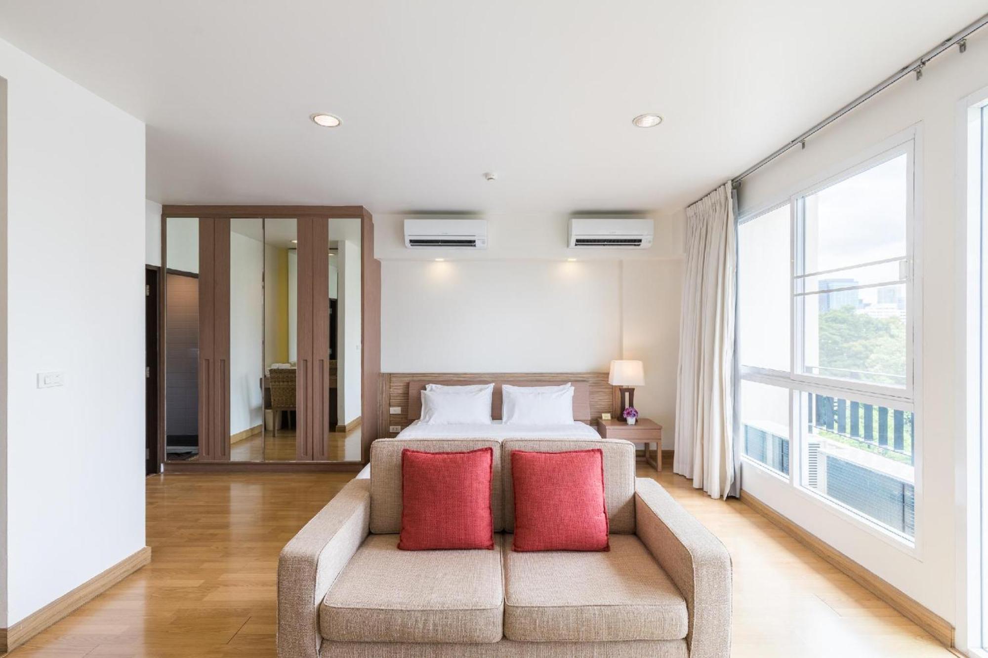 Aparthotel Bangkok Patio Bts Sanam Pao Esterno foto