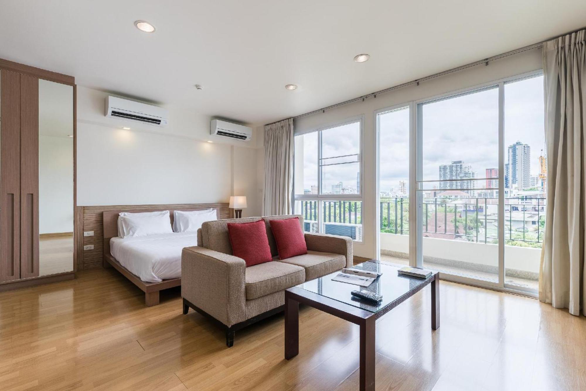 Aparthotel Bangkok Patio Bts Sanam Pao Esterno foto
