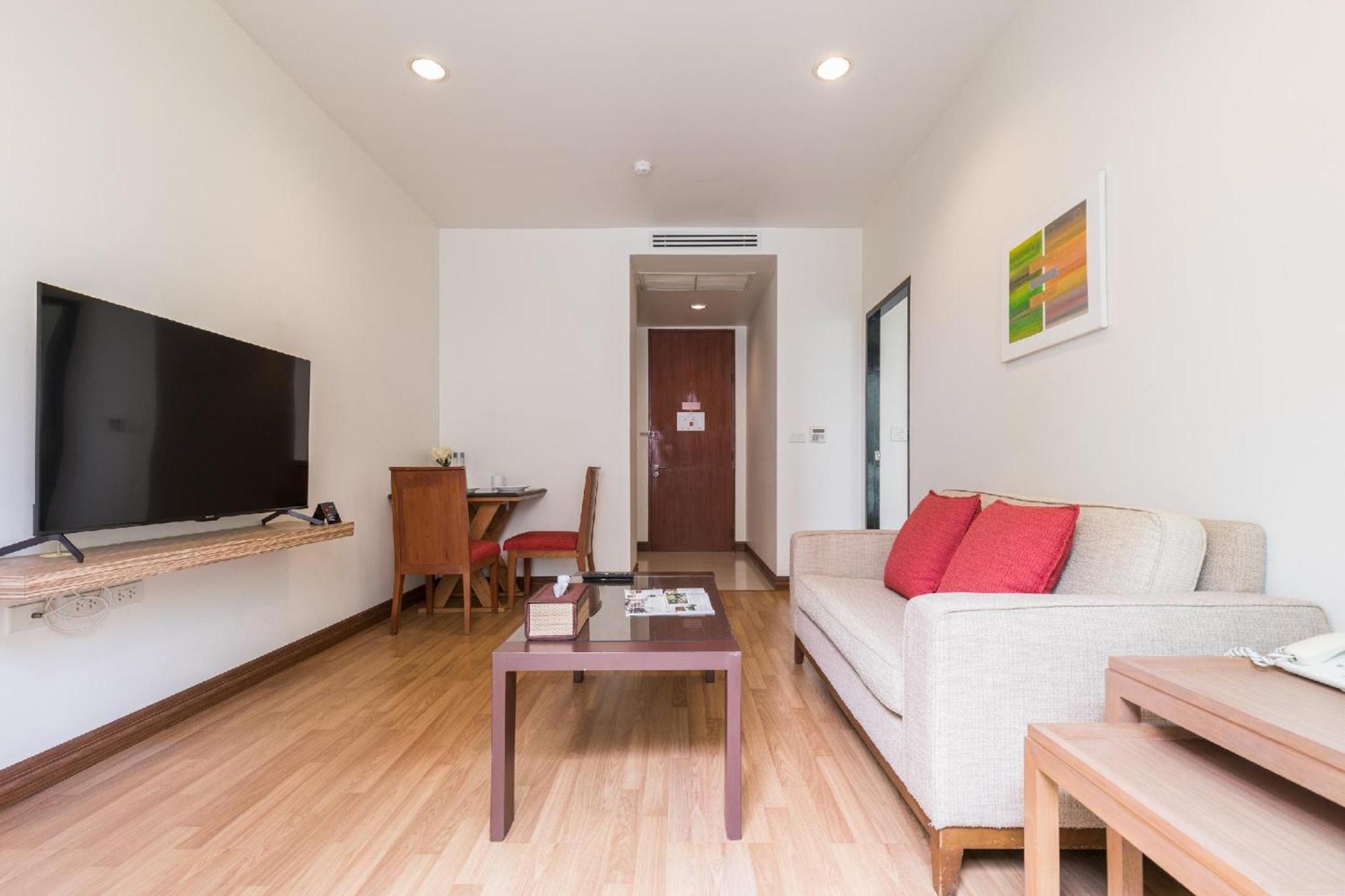 Aparthotel Bangkok Patio Bts Sanam Pao Esterno foto