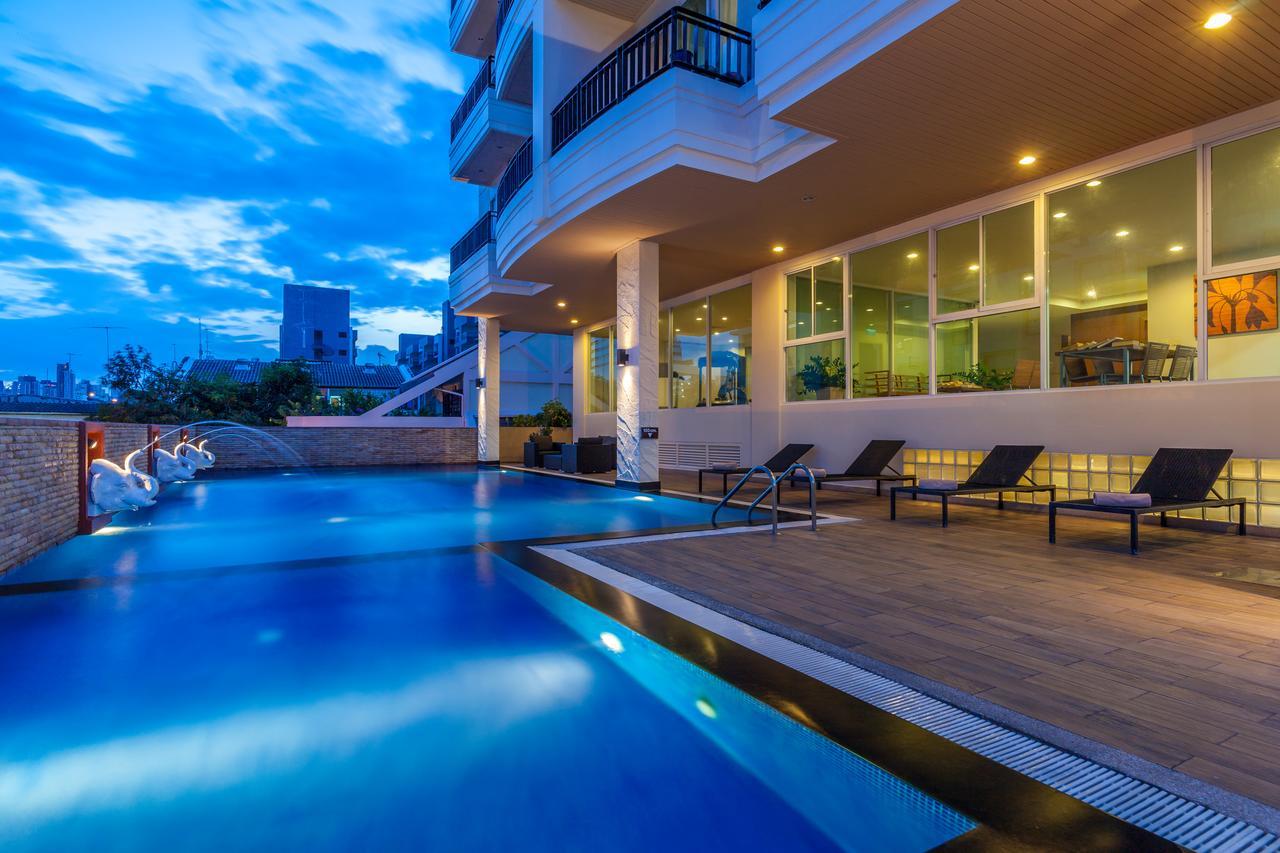 Aparthotel Bangkok Patio Bts Sanam Pao Esterno foto